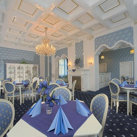Hotel Zamecek Poděbrady Екстериор снимка